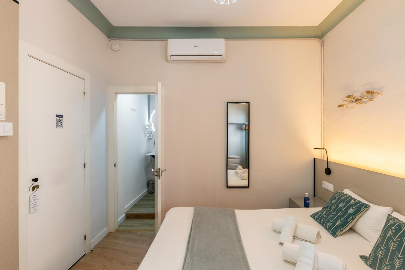 Regina Selfcheck-In Smart Rooms パルマ・デ・マリョルカ エクステリア 写真
